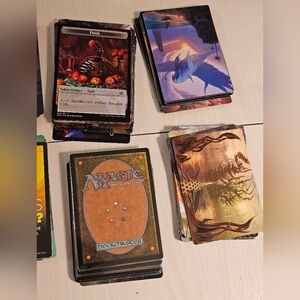Magic: The Gathering Card Lot with Art Sleeves - Brown/Blue/Gold